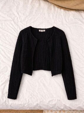 Urban Outfitters Navy Cropped Cardigan Size S